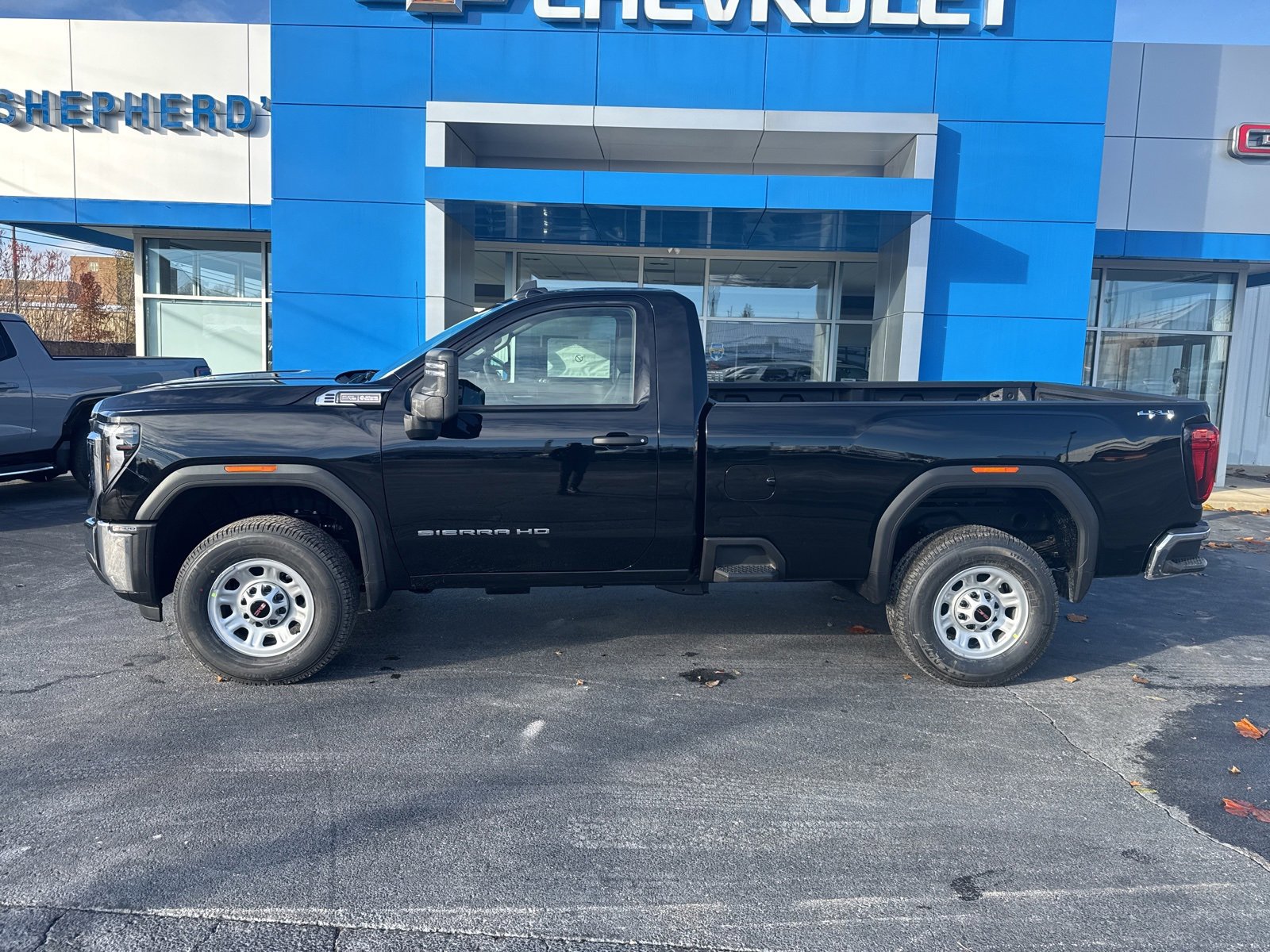 2026 Gmc Sierra 2500 HD Pro photo 3