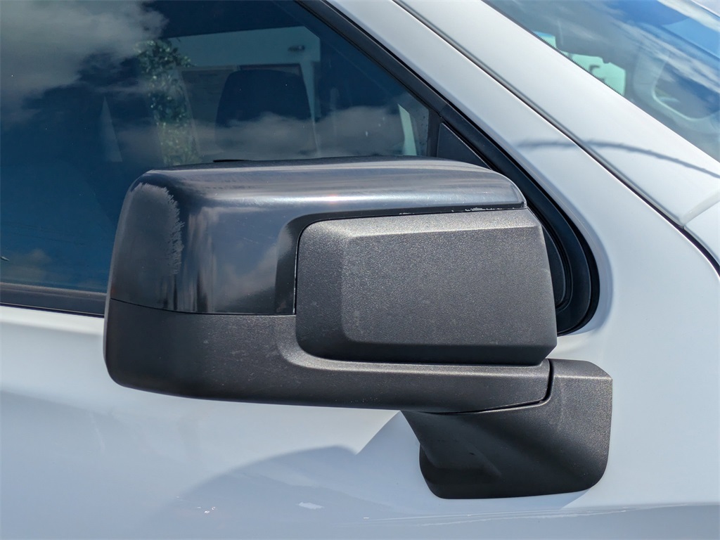 2023 Chevrolet Silverado 1500 RST photo 10