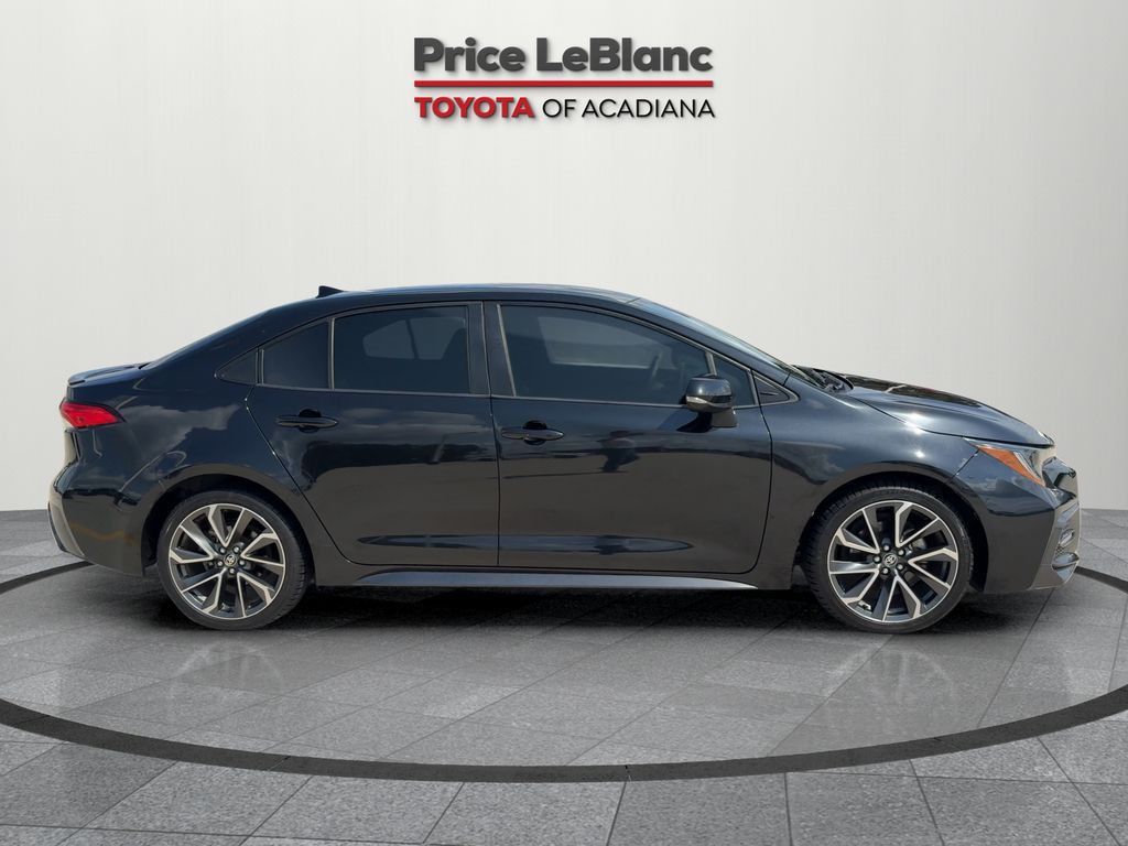 2020 Toyota Corolla SE photo 8