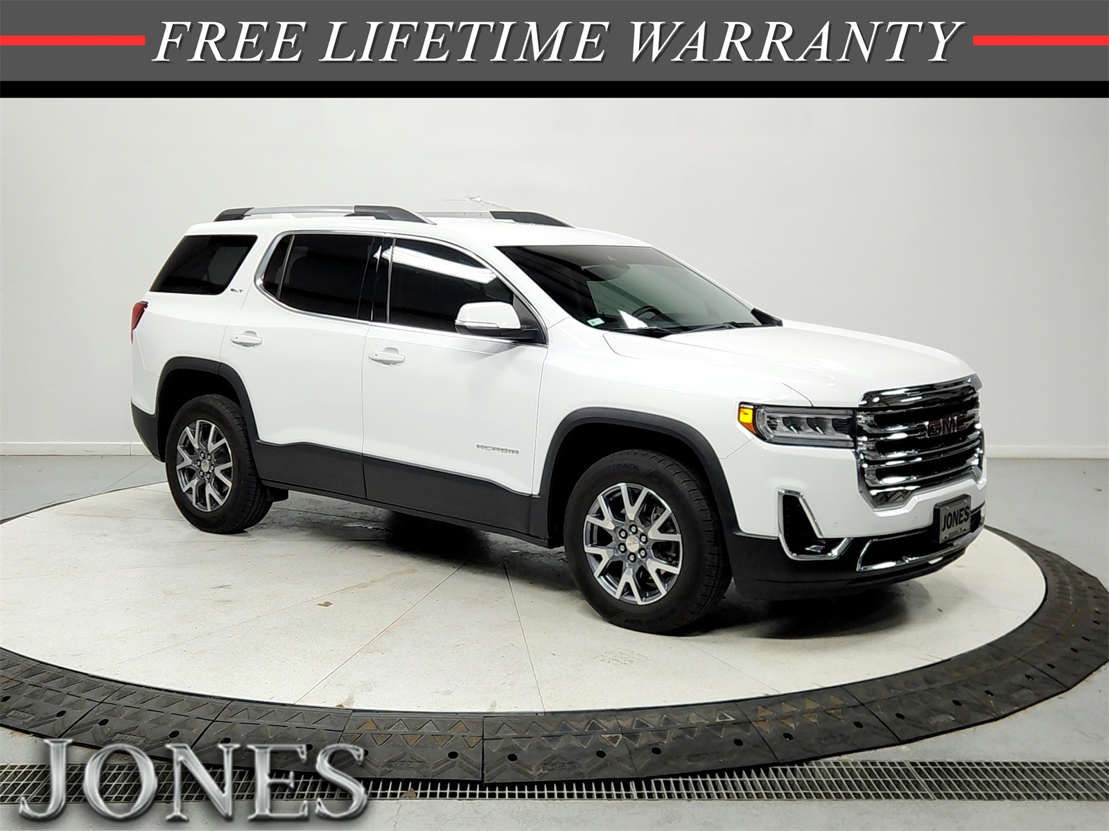 2023 GMC Acadia SLT's photo