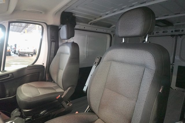 2025 Ram ProMaster 1500 Tradesman photo 12