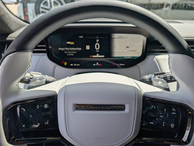 2025 Land Rover Range Rover Sport photo 10