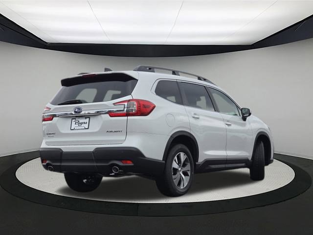 2025 Subaru Ascent Premium photo 5