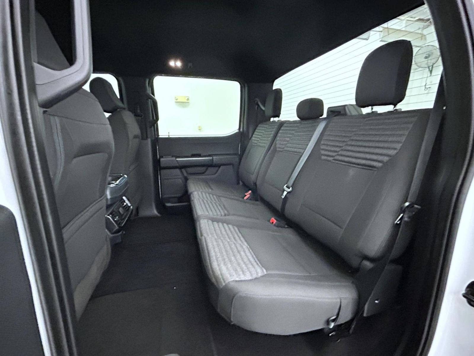 2023 Ford F-150 XL photo 16