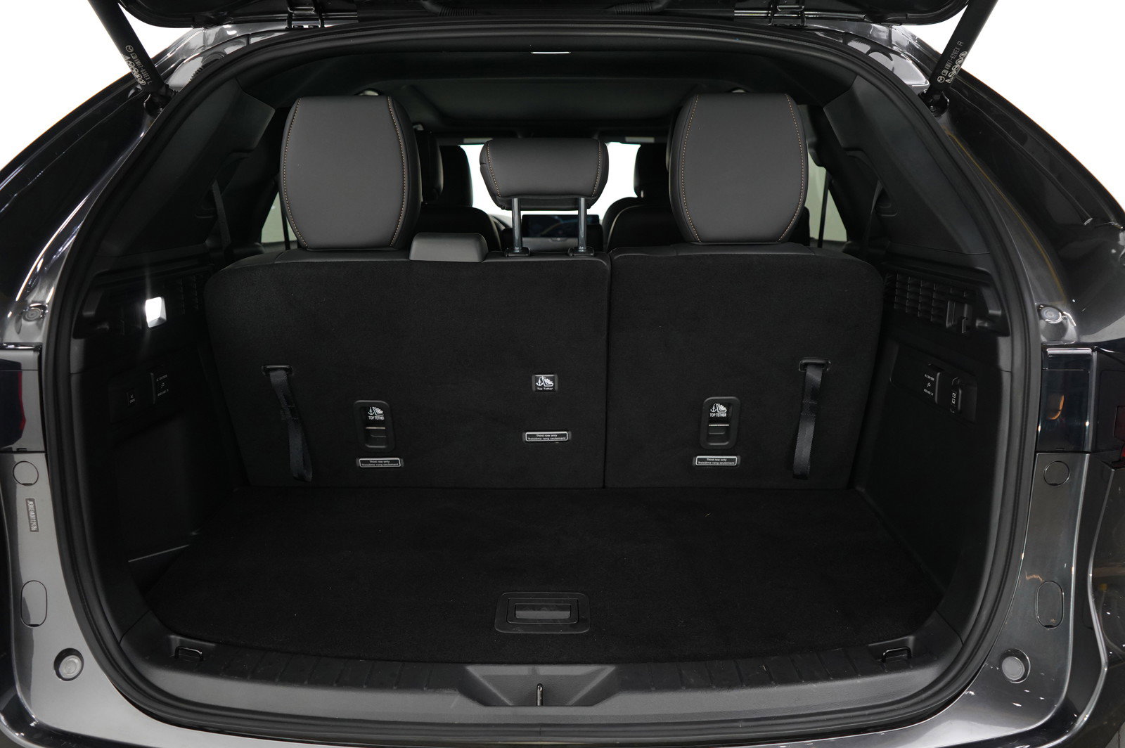 2024 Mazda CX-90 Premium Plus photo 8