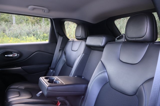 2019 Jeep Cherokee Latitude photo 13