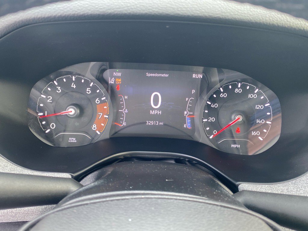 2022 Jeep Compass Latitude Lux photo 19