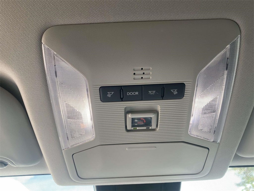 2024 Toyota RAV4 Hybrid LE photo 20