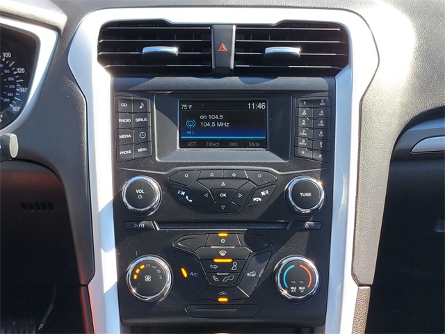 2014 Ford Fusion SE photo 20
