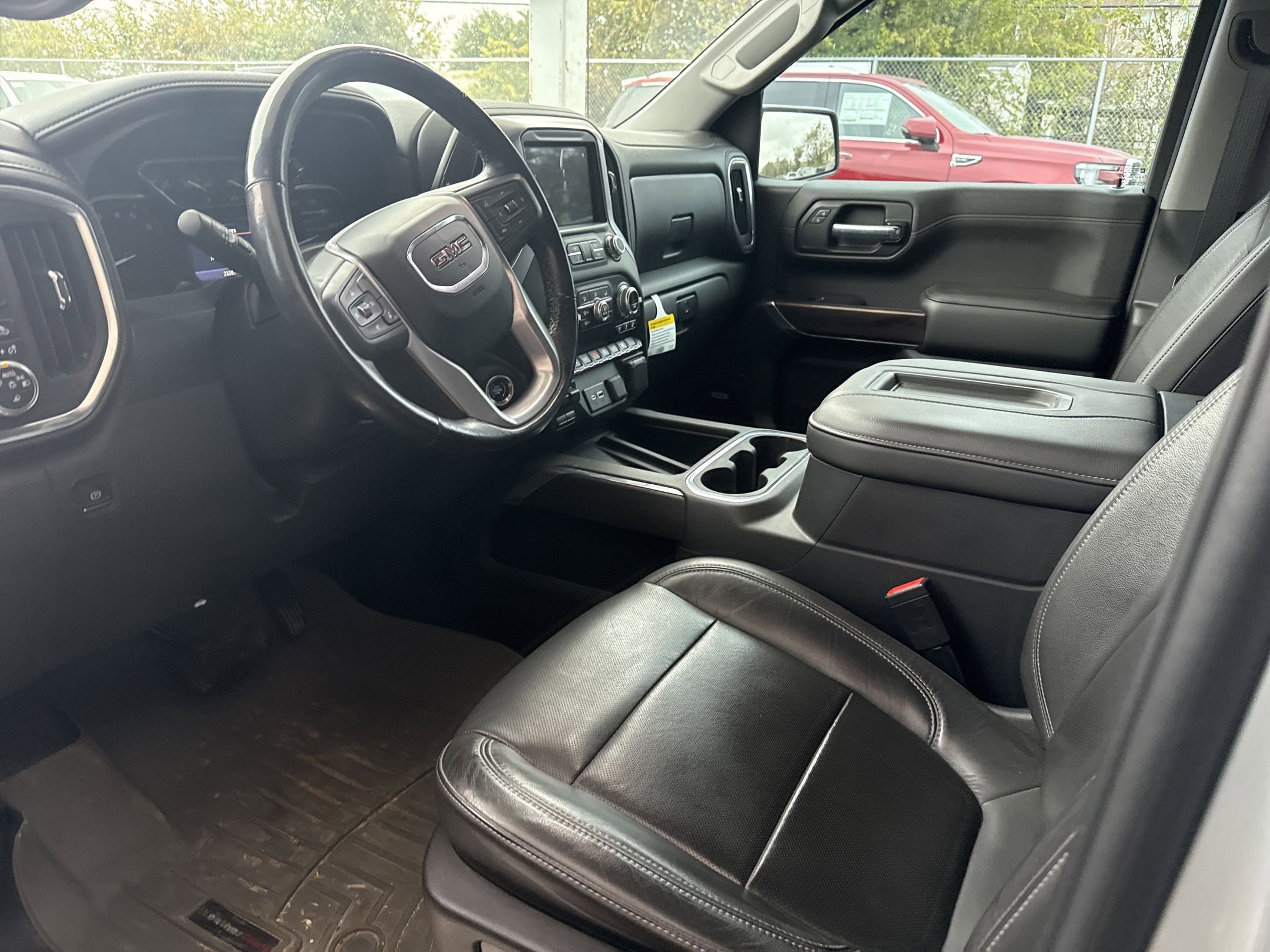 2020 Gmc Sierra 1500 SLT photo 2