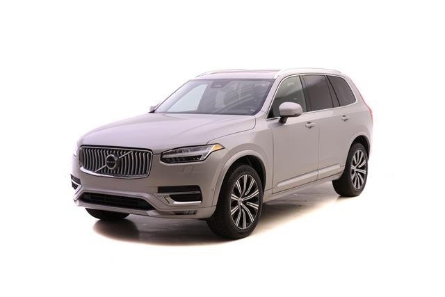 2024 Volvo XC90 Plus's photo