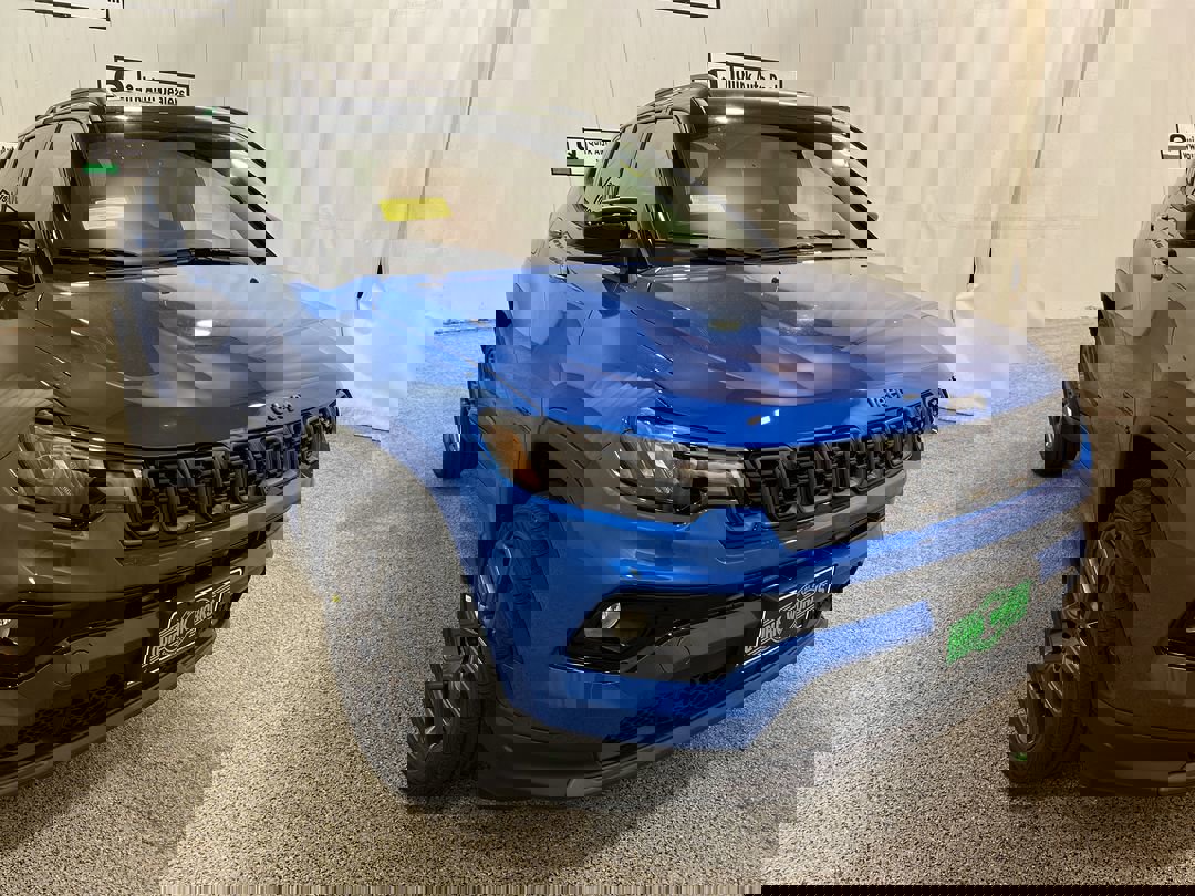 2026 Jeep Compass Limited Altitude's photo