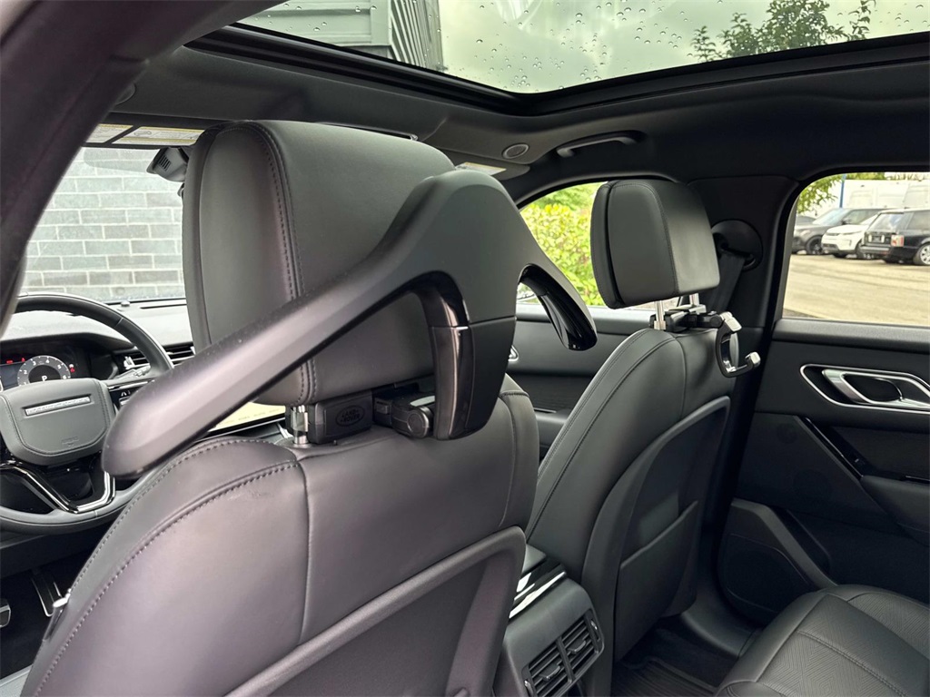 2024 Land Rover Range Rover Velar P400 Dynamic HSE photo 8