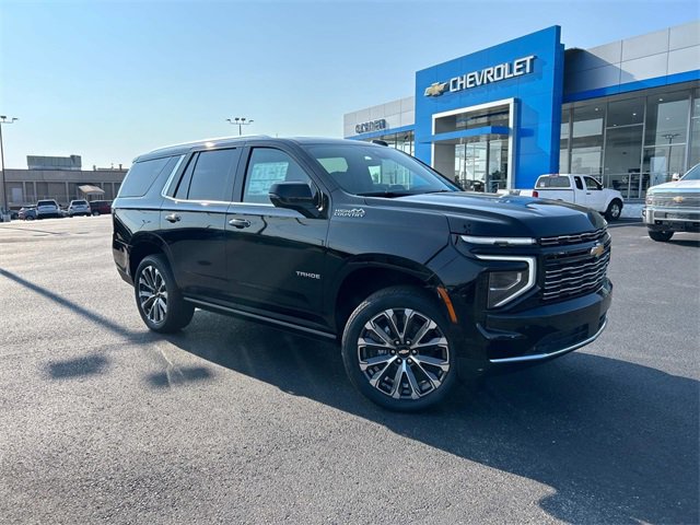 2025 Chevrolet Tahoe High Country photo 2