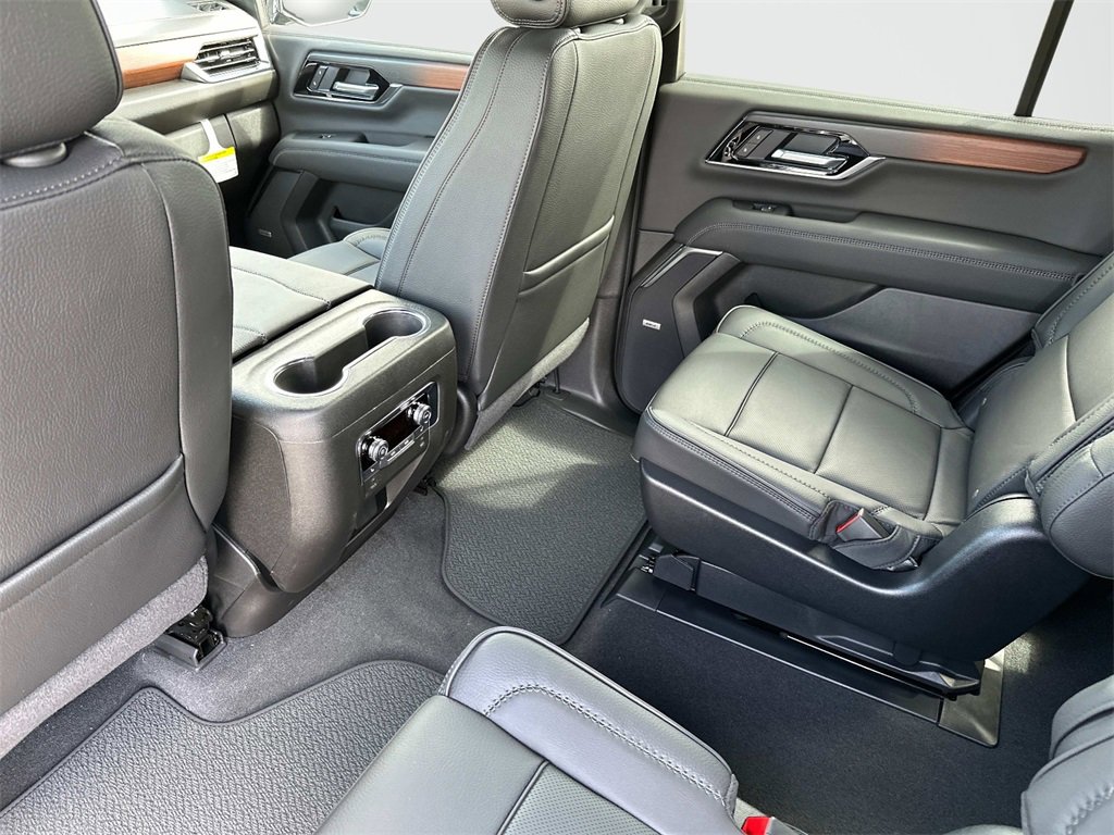 2025 Gmc Yukon Denali photo 10