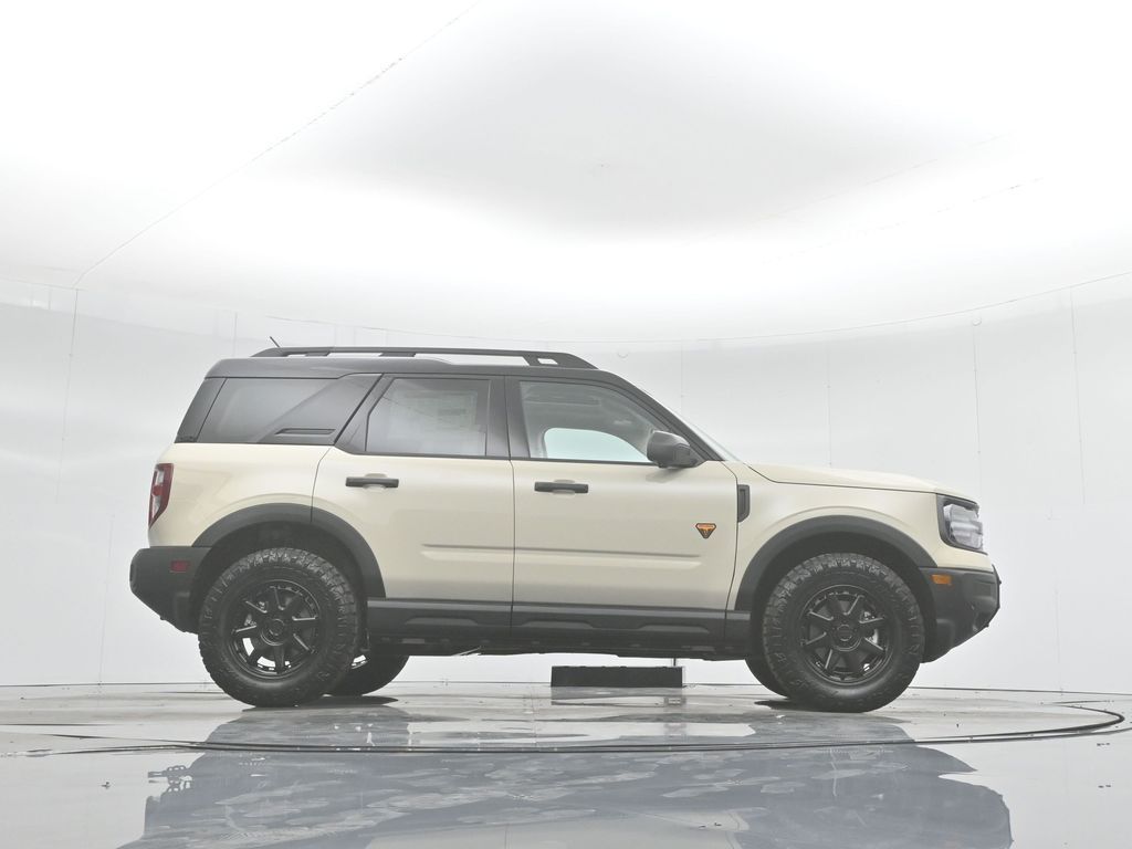 2025 Ford Bronco Sport Badlands photo 6