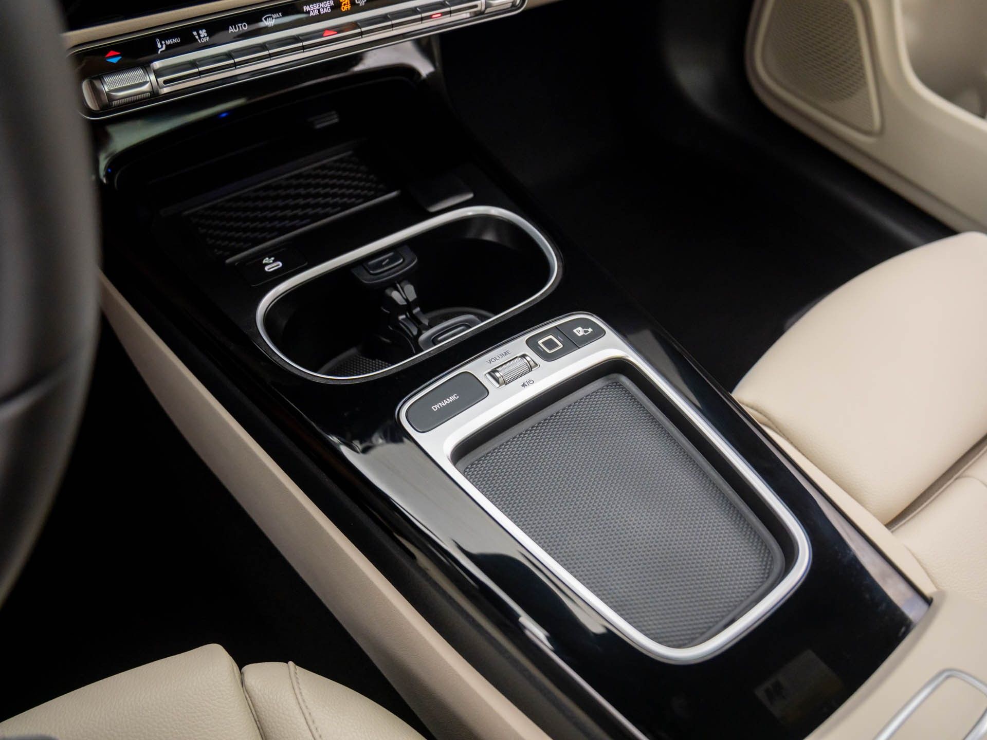 2026 Mercedes Benz CLA 250 4MATIC photo 12