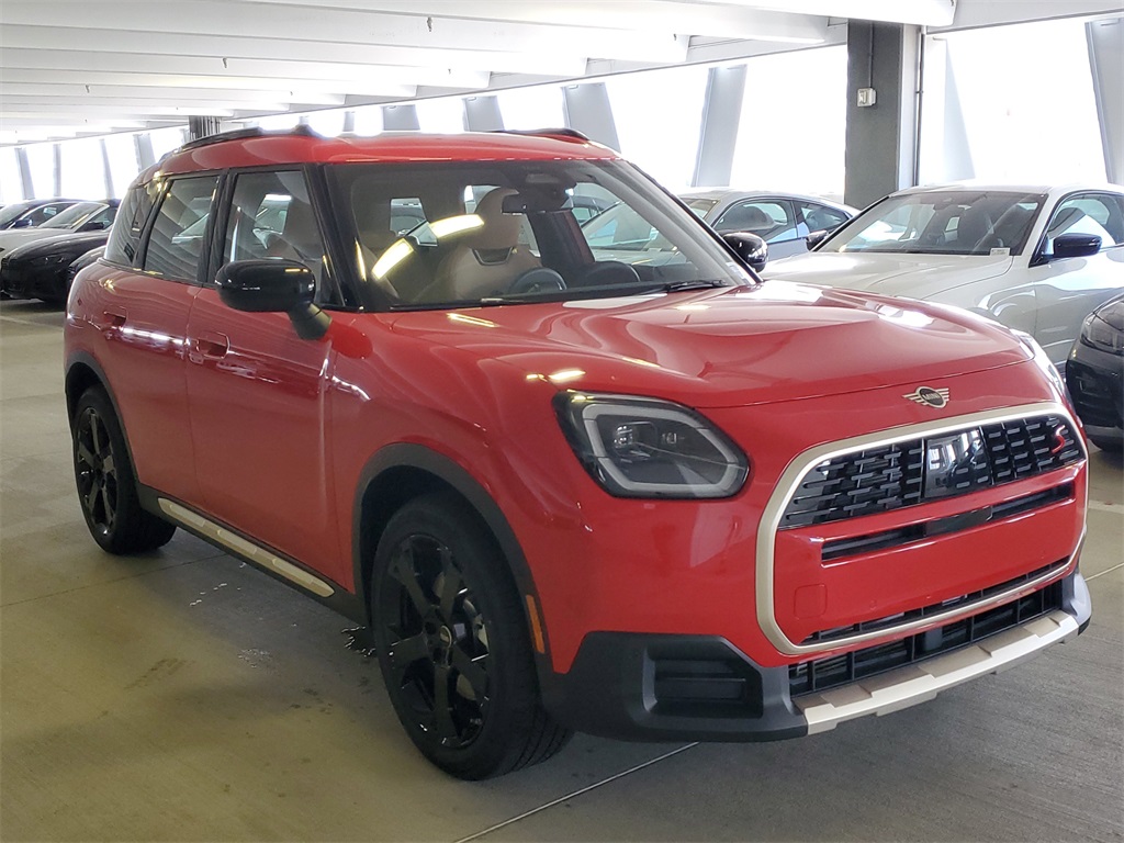 2025 Mini Countryman S ALL4 photo 2