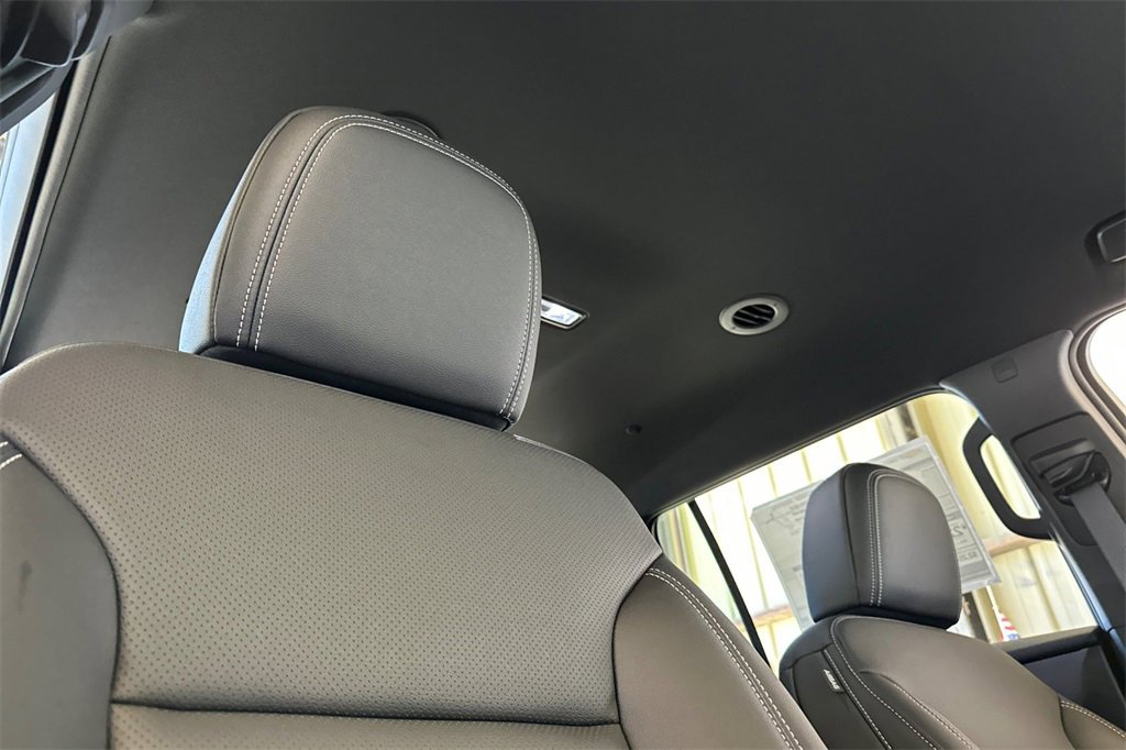 2026 Chevrolet Traverse photo 15