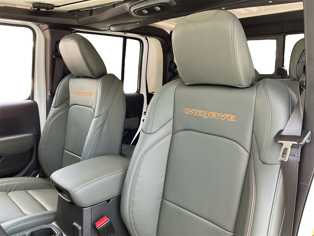 2025 Jeep Gladiator Mojave photo 25