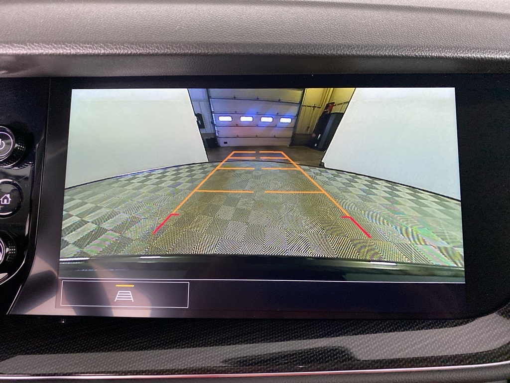 2023 Buick Envision Essence photo 34