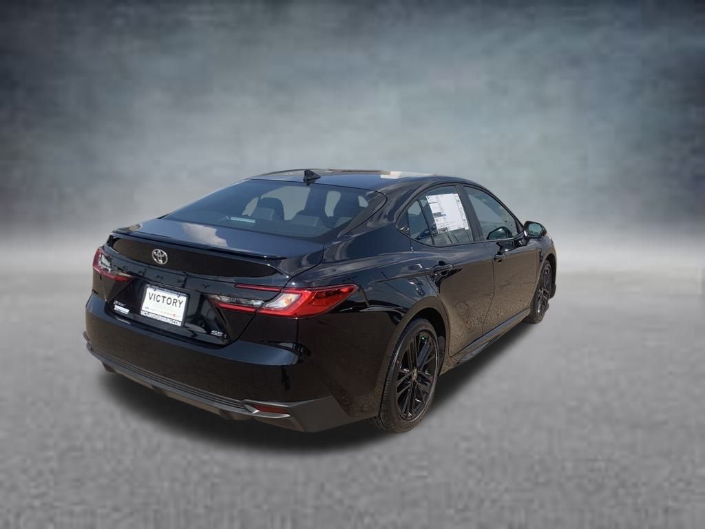 2026 Toyota Camry SE photo 7