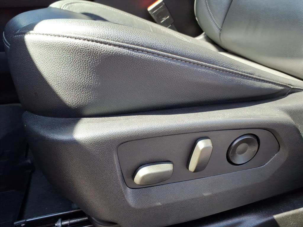 2021 Chevrolet Tahoe Z71 photo 4