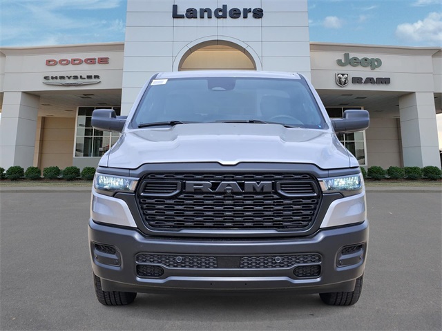 2025 Ram 1500 Tradesman photo 2