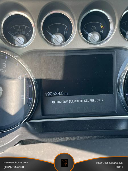 2015 Ford F-350 photo 23
