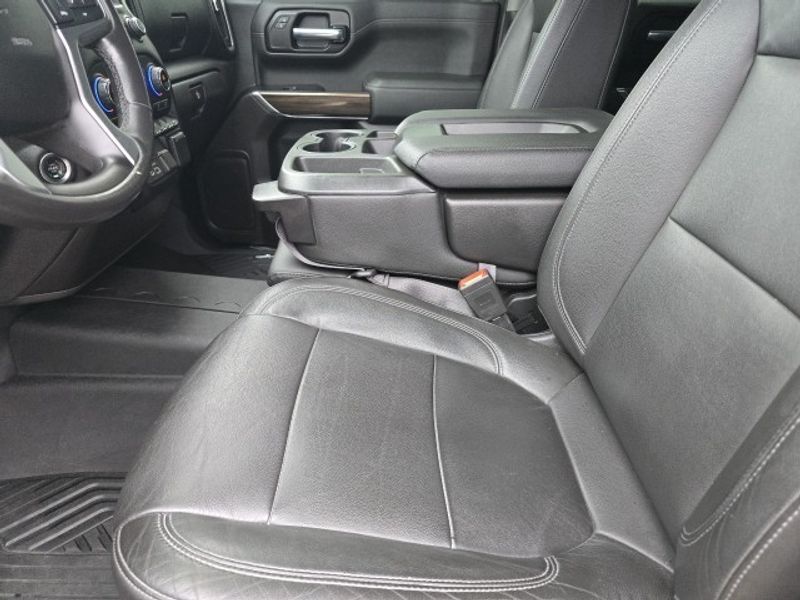 2020 Chevrolet Silverado 1500 LT photo 10