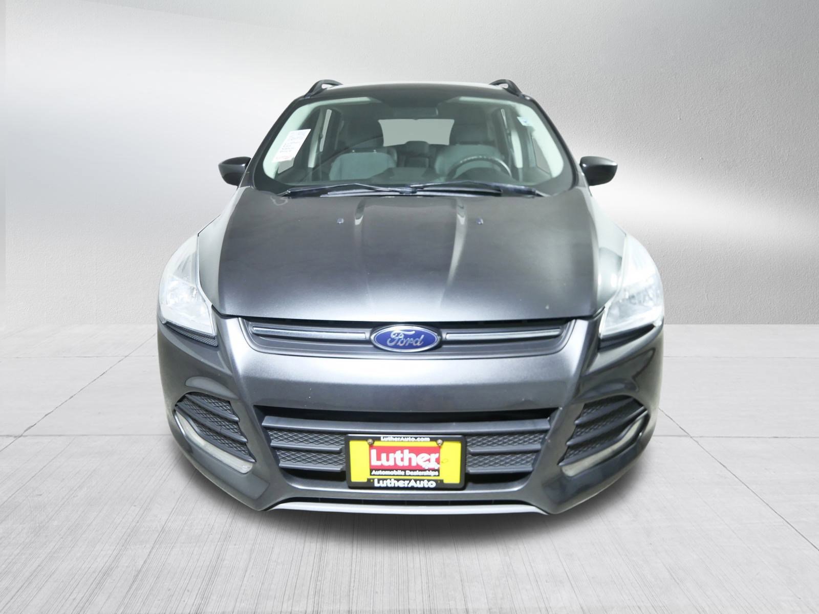 Used 2016 Ford Escape SE with VIN 1FMCU9GX6GUB99000 for sale in Cambridge, Minnesota