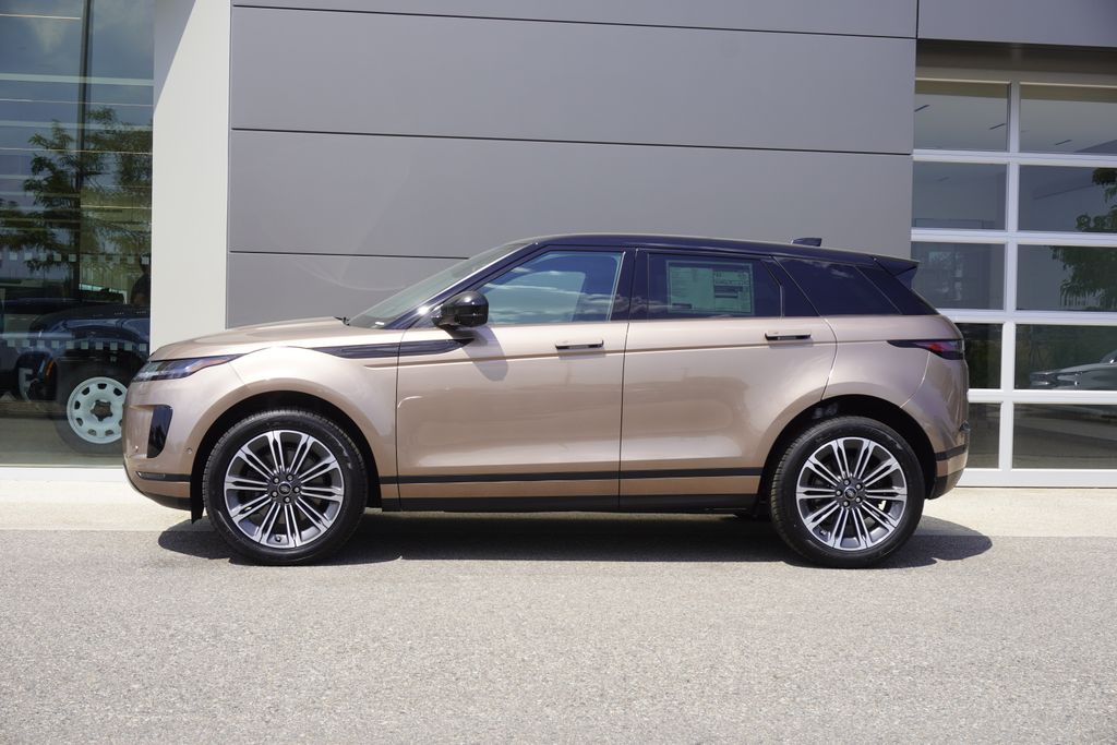 2026 Land Rover Range Rover Evoque S photo 8