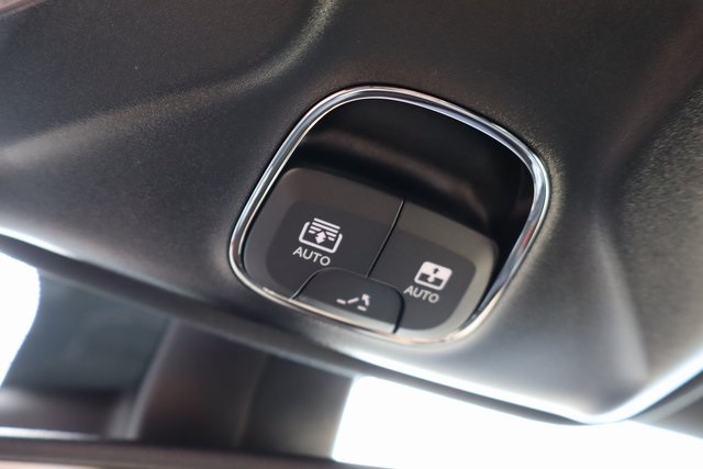 2025 Jeep Compass Altitude photo 22