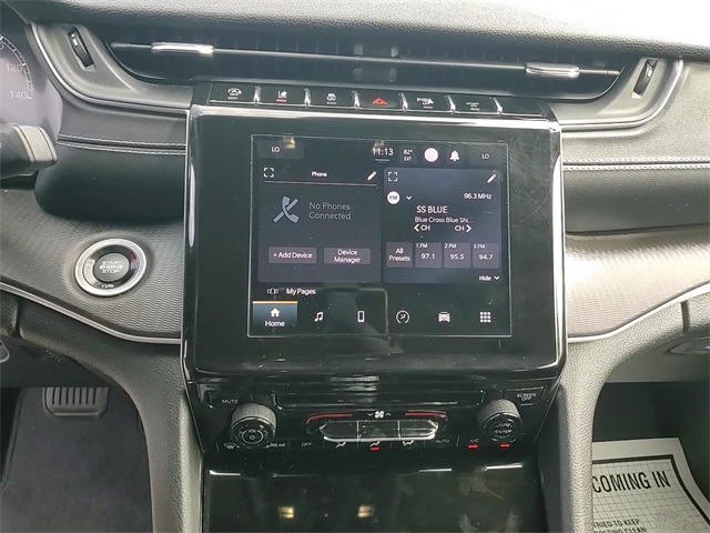 2023 Jeep Grand Cherokee Laredo photo 18