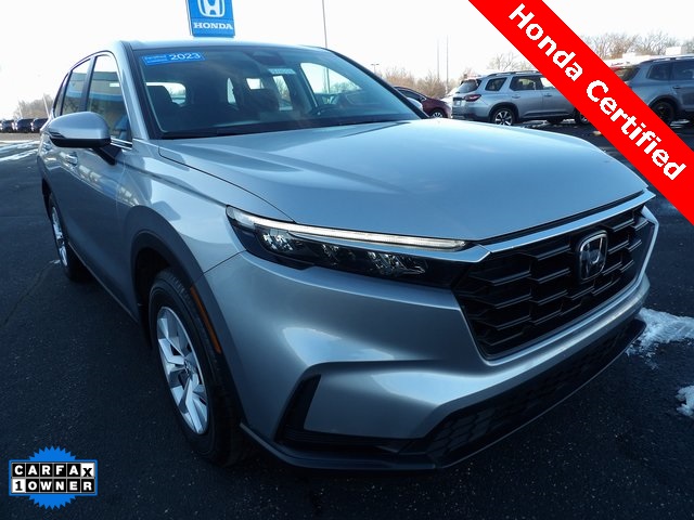 2023 Honda CR-V LX's photo