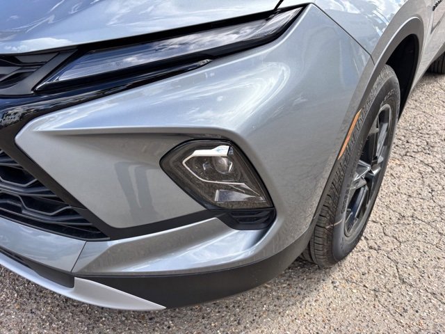 2025 Chevrolet Blazer 2LT photo 7