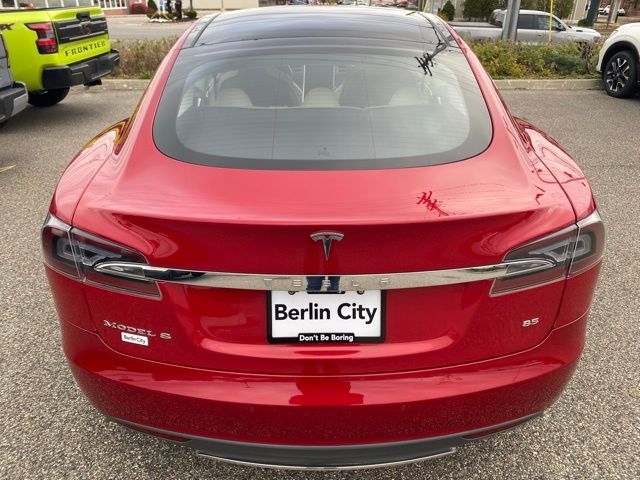 2014 Tesla Model S photo 4