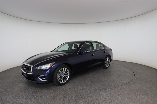 2022 Infiniti Q50 LUXE photo 3