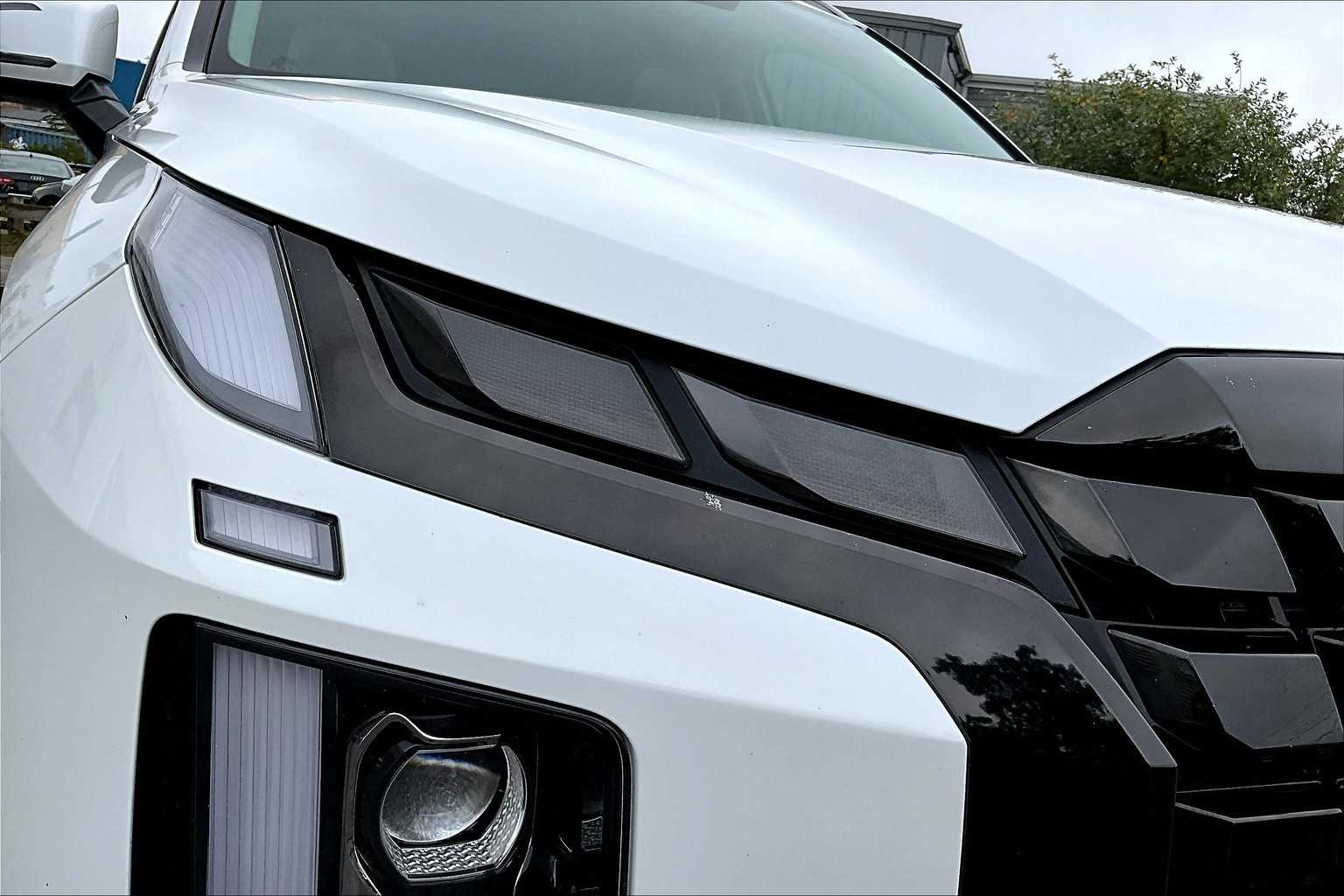 2024 Hyundai Palisade Limited photo 25