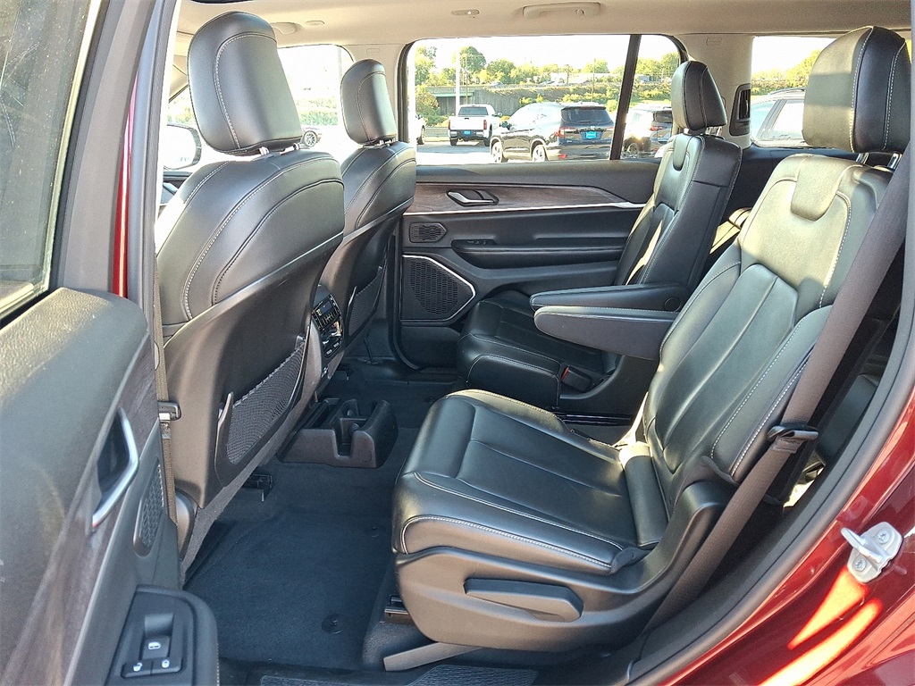 2022 Jeep Grand Cherokee Limited photo 11