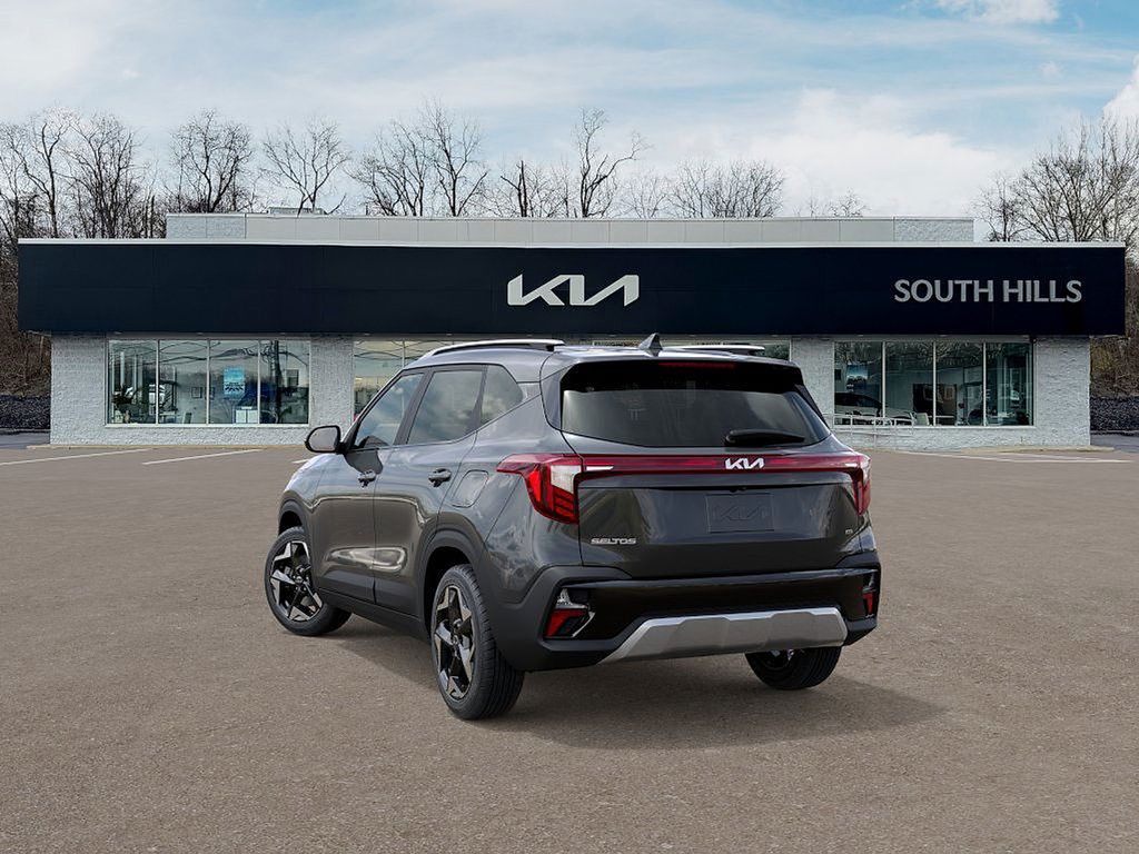 2026 Kia Seltos S photo 2