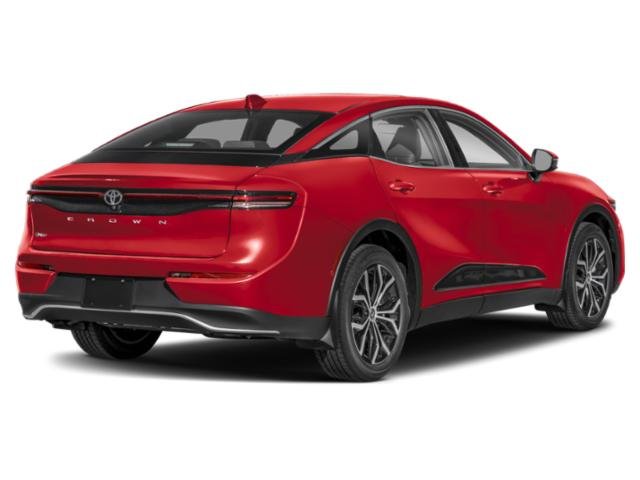 2026 Toyota Crown XLE photo 4