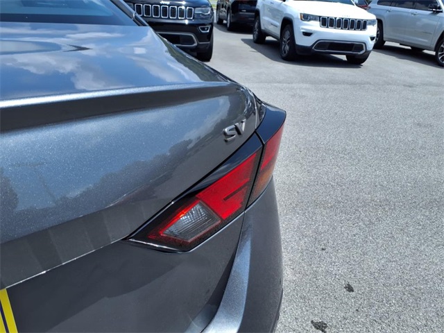 2023 Nissan Altima 2.5 SV photo 5