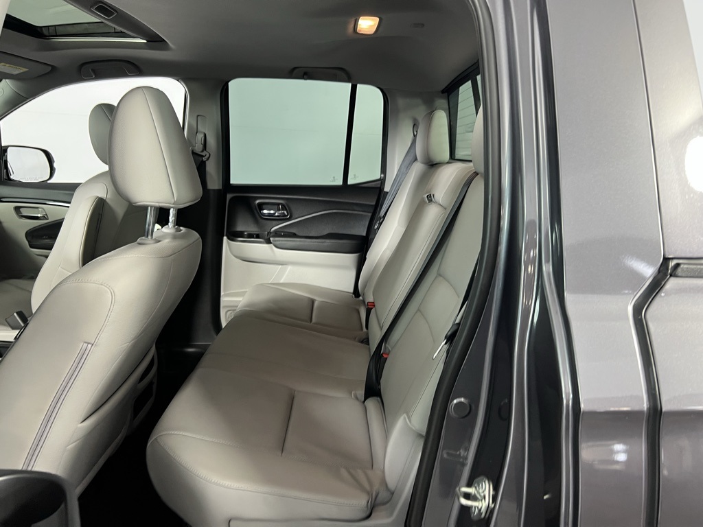 2019 Honda Ridgeline RTL-E photo 22