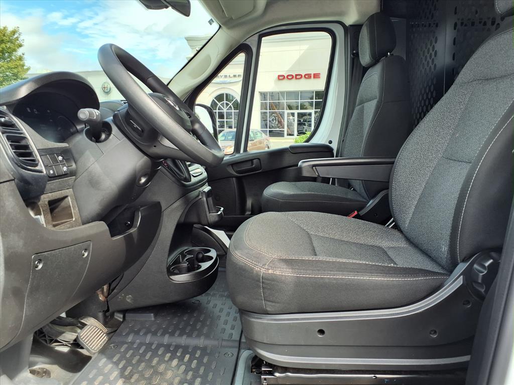 2023 Ram ProMaster 2500 photo 2