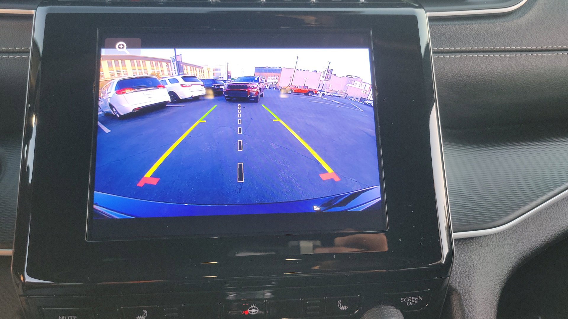 Used 2025 Diamond Black Crystal Pearlcoat Jeep Altitude X image 26