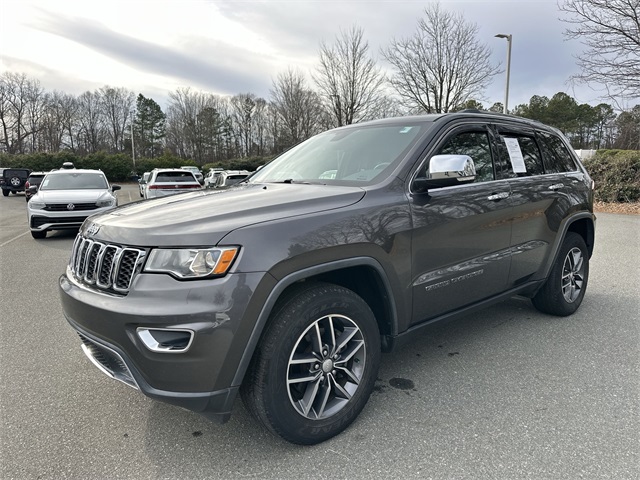 2017 Jeep Grand Cherokee Limited's photo