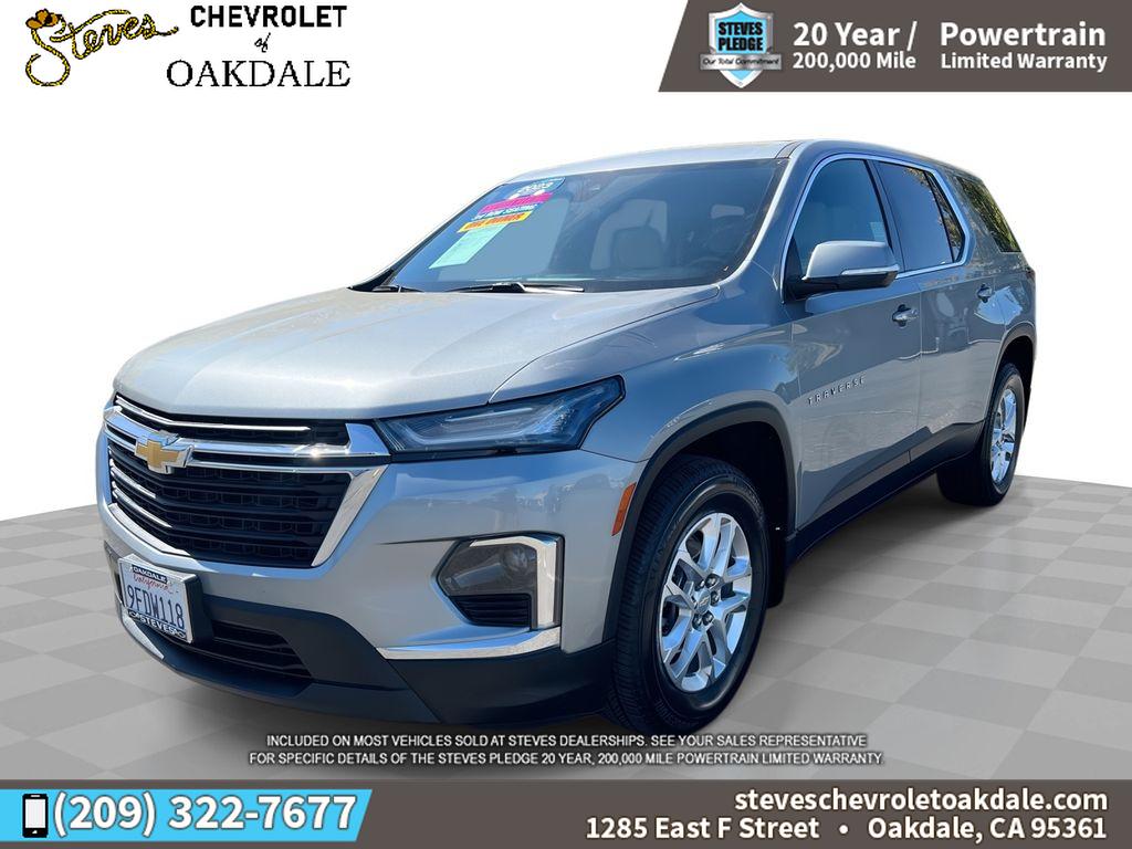 2023 Chevrolet Traverse LS's photo