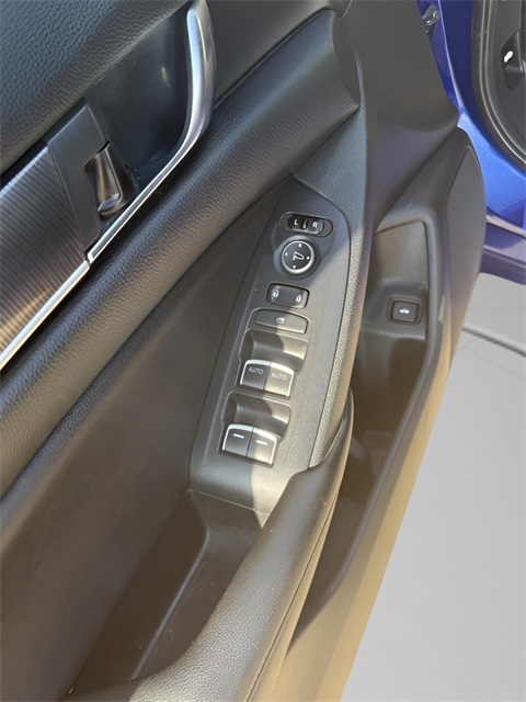 2020 Honda Accord Sport 2.0T photo 6