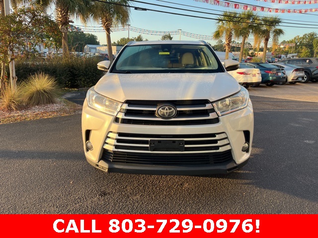 2017 Toyota Highlander XLE photo 31